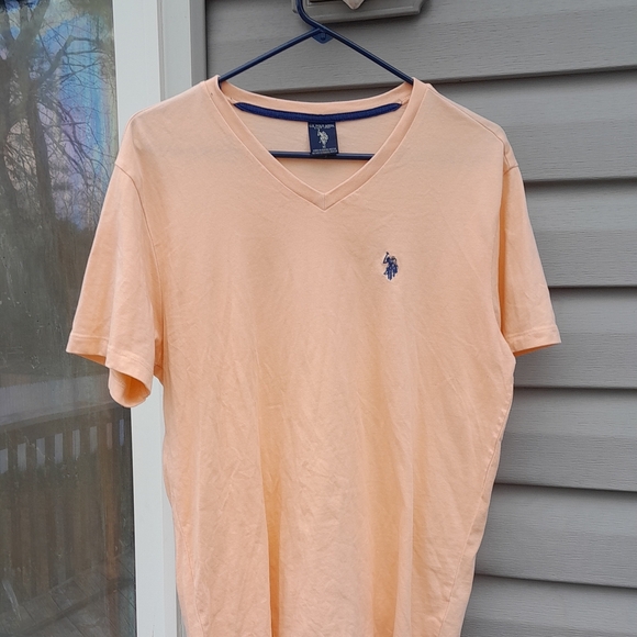 Polo By Ralph Lauren Mens M Peach V-Neck TSHIRT - Picture 1 of 4